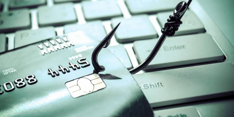Phishing e doppio onere probatorio in capo alla banca
